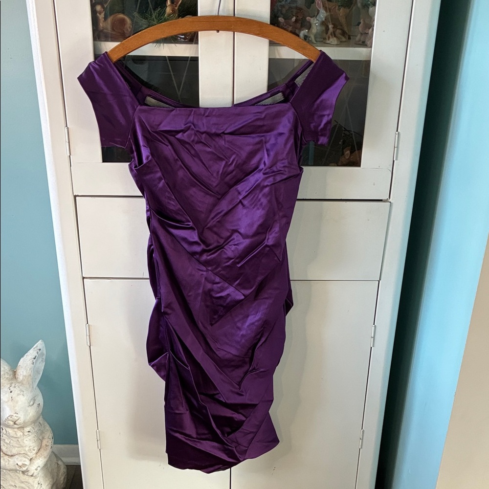 Betsey & Adam sz 8 Elegant Satiny Purple Ruched Dress euc
